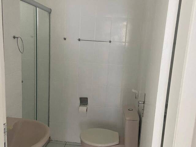 Apartamento para Venda em Feira de Santana - 4