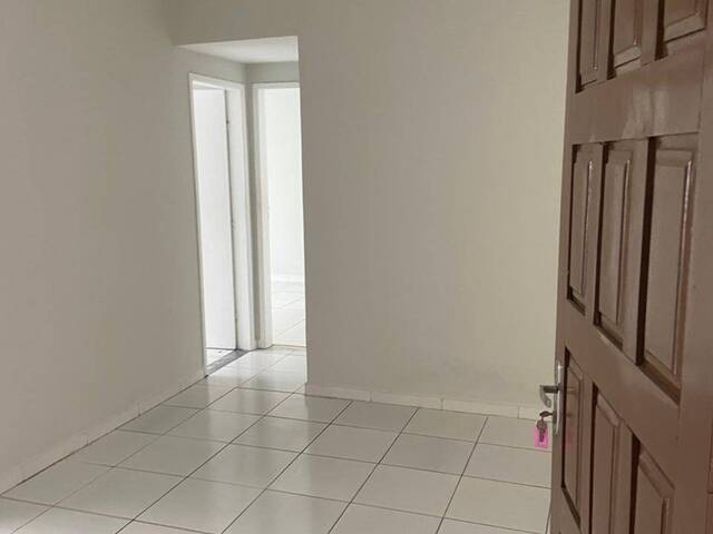 #34 - Apartamento para Venda em Feira de Santana - BA - 2